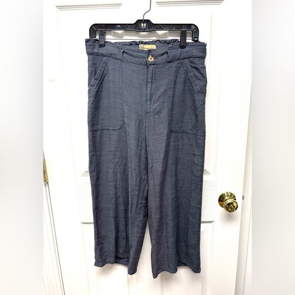 Democracy Cropped Pants, Blue Rayon, Elastic Waist, High Rise Cargo, Size 8 - Picture 1 of 8